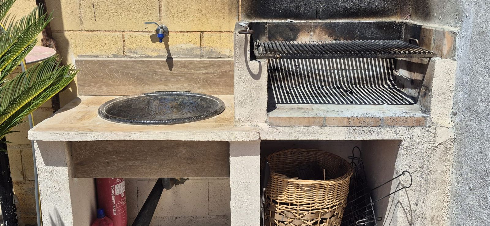 Zona de barbacoa en Cortijo Palomo